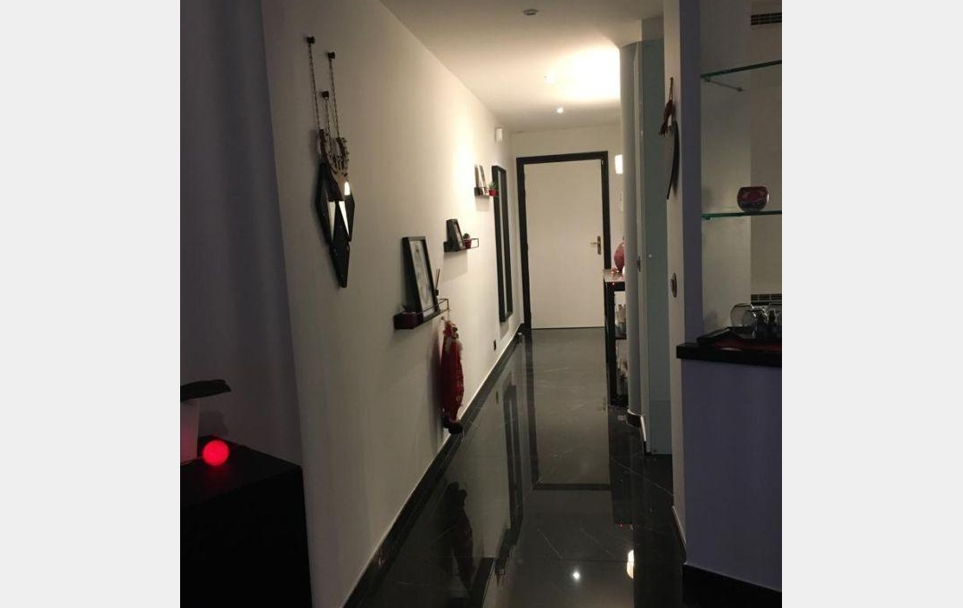 CHANTAL SAUGE REAL ESTATE : Apartment | DIVONNE-LES-BAINS (01220) | 103 m2 | 945 000 € 