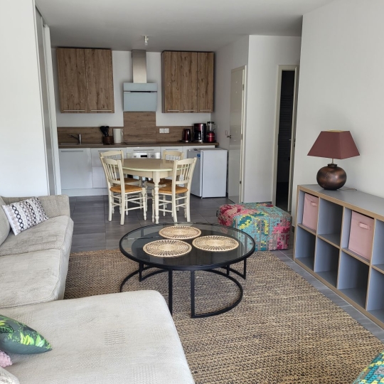  Annonces DIVONNE : Appartement | FERNEY-VOLTAIRE (01210) | 47 m2 | 310 000 € 