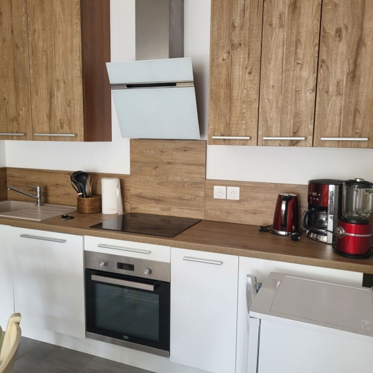  Annonces DIVONNE : Appartement | FERNEY-VOLTAIRE (01210) | 47 m2 | 310 000 € 