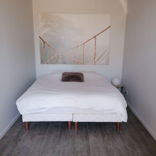  Annonces DIVONNE : Appartement | GEX (01170) | 148 m2 | 2 500 € 