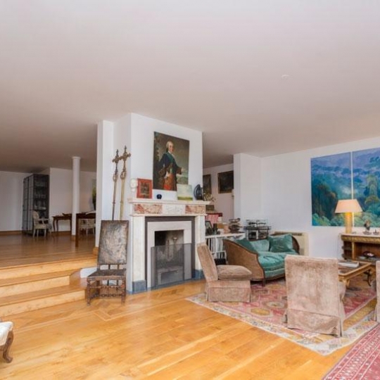  Annonces DIVONNE : Domaines / Propriétés | SAUVERNY (01220) | 450 m2 | 1 490 000 € 