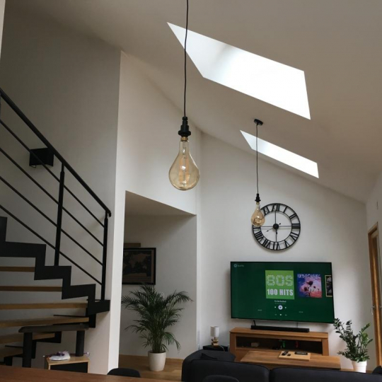  CHANTAL SAUGE REAL ESTATE : House | DIVONNE-LES-BAINS (01220) | 101 m2 | 675 000 € 