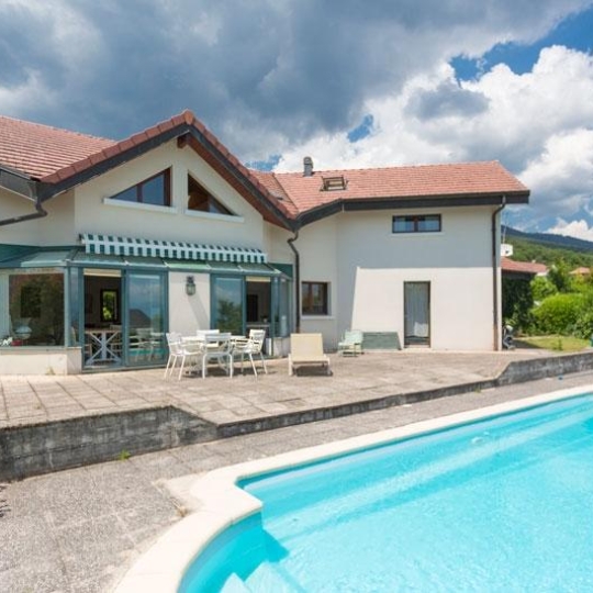  Annonces DIVONNE : House | DIVONNE-LES-BAINS (01220) | 250 m2 | 1 325 000 € 