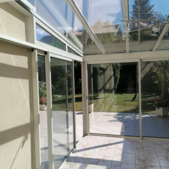  Annonces DIVONNE : Maison / Villa | DIVONNE-LES-BAINS (01220) | 214 m2 | 895 000 € 