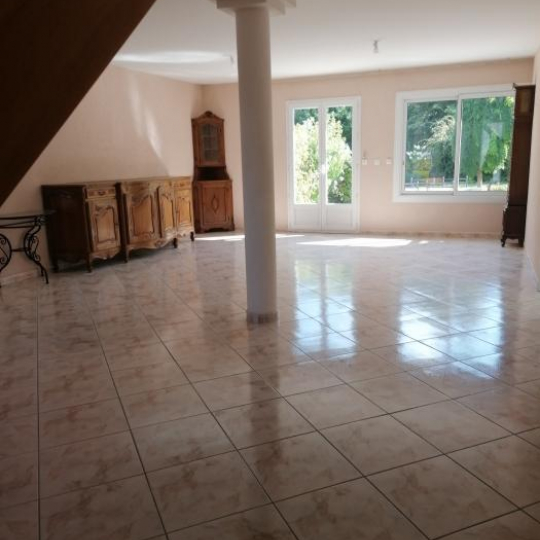  CHANTAL SAUGE REAL ESTATE : House | DIVONNE-LES-BAINS (01220) | 214 m2 | 895 000 € 