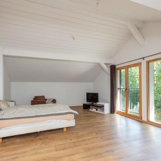  Annonces DIVONNE : House | DIVONNE-LES-BAINS (01220) | 250 m2 | 1 260 000 € 