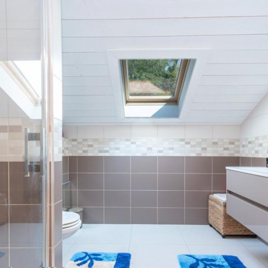  Annonces DIVONNE : House | DIVONNE-LES-BAINS (01220) | 250 m2 | 1 260 000 € 