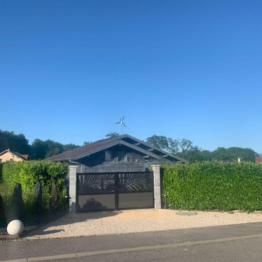  Annonces DIVONNE : Maison / Villa | CESSY (01170) | 230 m2 | 1 090 000 € 