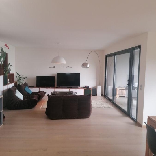  Annonces DIVONNE : Appartement | SAINT-GENIS-POUILLY (01630) | 134 m2 | 590 000 € 