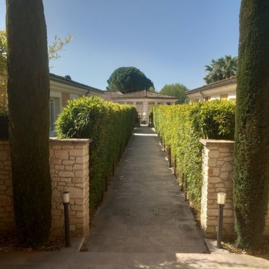  CHANTAL SAUGE REAL ESTATE : Domain / Estate | UZES (30700) | 116 m2 | 460 000 € 