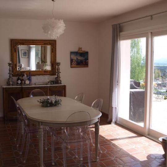  Annonces DIVONNE : Maison / Villa | GRILLY (01220) | 256 m2 | 1 280 000 € 