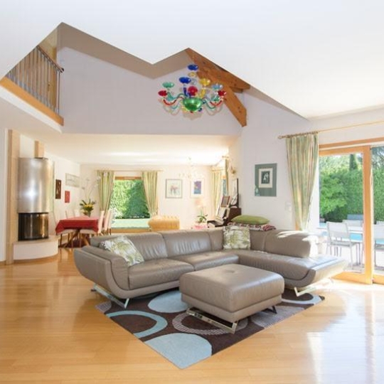  Annonces DIVONNE : Domaines / Propriétés | DIVONNE-LES-BAINS (01220) | 350 m2 | 2 300 000 € 