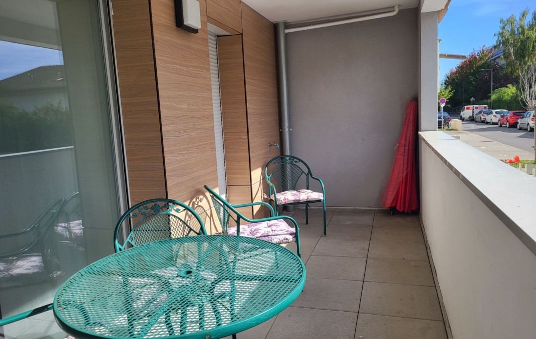 Annonces DIVONNE : Appartement | FERNEY-VOLTAIRE (01210) | 47 m2 | 310 000 € 