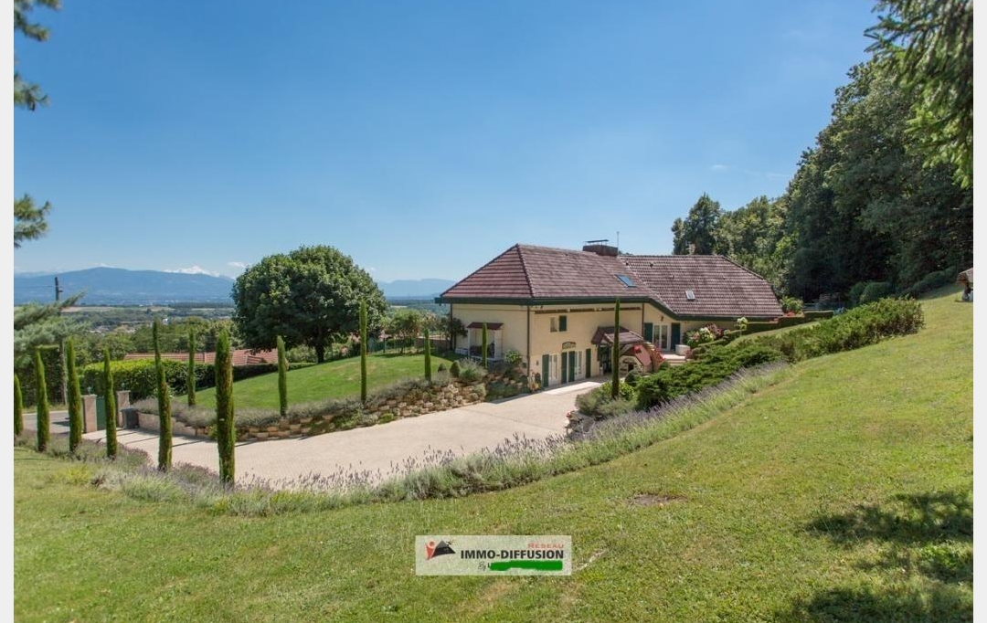 CHANTAL SAUGE REAL ESTATE : Domaines / Propriétés | DIVONNE-LES-BAINS (01220) | 360 m2 | 2 500 000 € 