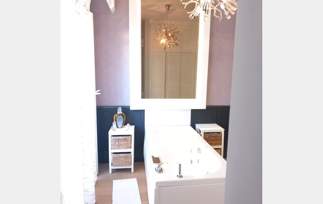 CHANTAL SAUGE REAL ESTATE : Domaines / Propriétés | UZES (30700) | 116 m2 | 420 000 € 