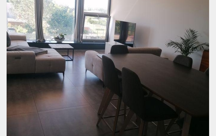 Annonces DIVONNE : Appartement | GEX (01170) | 148 m2 | 2 500 € 