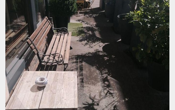 Annonces DIVONNE : Appartement | GEX (01170) | 148 m2 | 2 500 € 