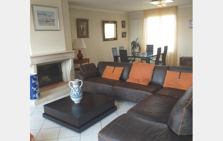 Annonces DIVONNE : Appartement | DIVONNE-LES-BAINS (01220) | 161 m2 | 765 000 € 