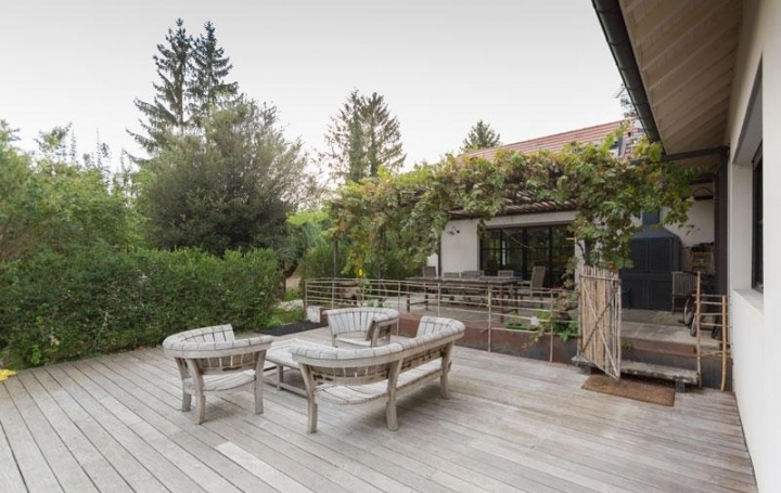 Annonces DIVONNE : Domaines / Propriétés | SAUVERNY (01220) | 450 m2 | 1 490 000 € 
