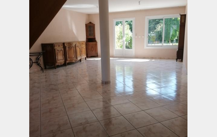 CHANTAL SAUGE REAL ESTATE : House | DIVONNE-LES-BAINS (01220) | 214 m2 | 895 000 € 