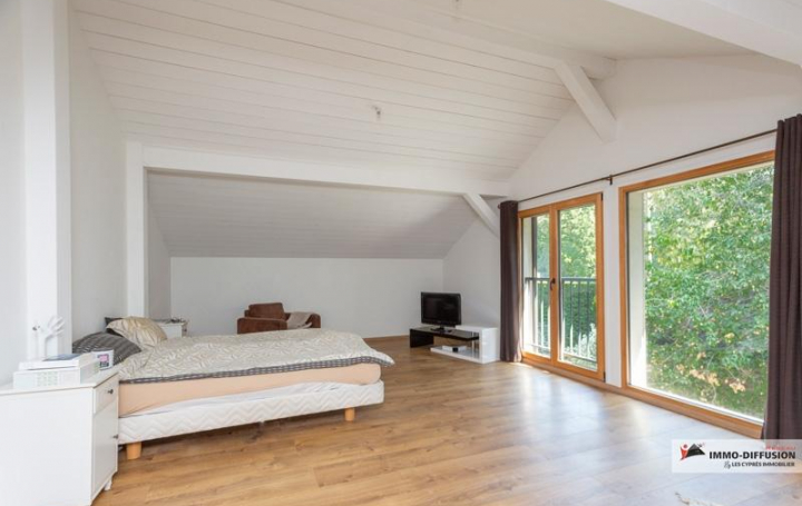Annonces DIVONNE : House | DIVONNE-LES-BAINS (01220) | 250 m2 | 1 260 000 € 