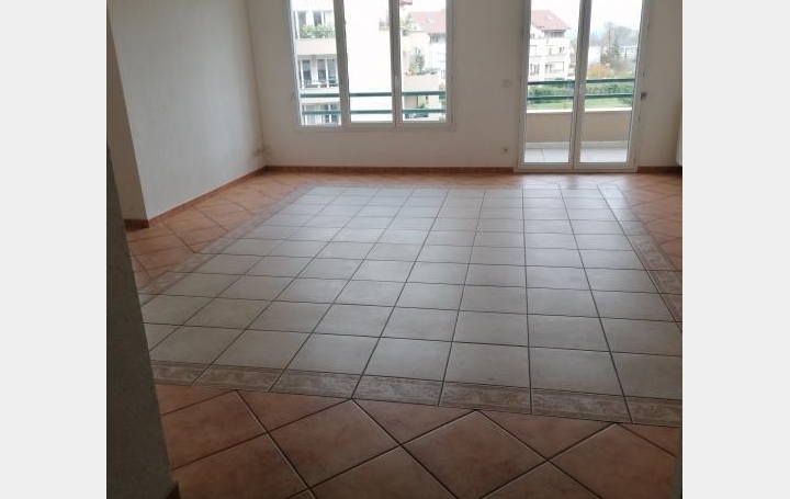 CHANTAL SAUGE REAL ESTATE : Appartement | DIVONNE-LES-BAINS (01220) | 128 m2 | 650 000 € 