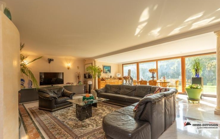 CHANTAL SAUGE REAL ESTATE : Maison / Villa | DIVONNE-LES-BAINS (01220) | 375 m2 | 1 990 000 € 