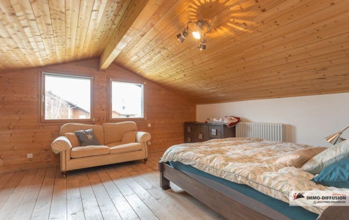 Annonces DIVONNE : Maison / Villa | CESSY (01170) | 230 m2 | 1 090 000 € 