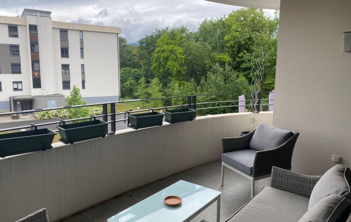 Annonces DIVONNE : Appartement | SAINT-GENIS-POUILLY (01630) | 134 m2 | 590 000 € 