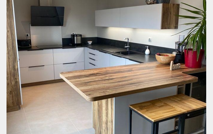 Annonces DIVONNE : Appartement | SAINT-GENIS-POUILLY (01630) | 134 m2 | 590 000 € 