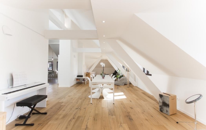 Annonces DIVONNE : Domain / Estate | DIVONNE-LES-BAINS (01220) | 461 m2 | 1 790 000 € 