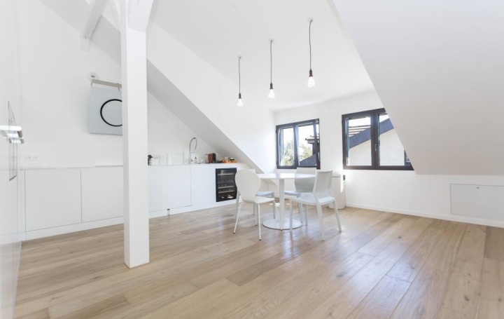 Annonces DIVONNE : Domain / Estate | DIVONNE-LES-BAINS (01220) | 461 m2 | 1 790 000 € 